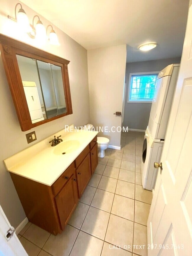 Photo - 41 Vafiades Ave Unit 3