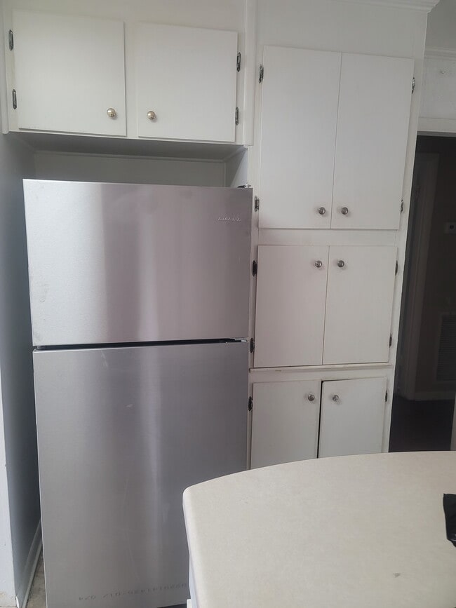 Photo - 404 Gwaltney Dr