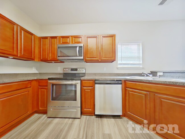 Photo - 54 Wyndham Ct