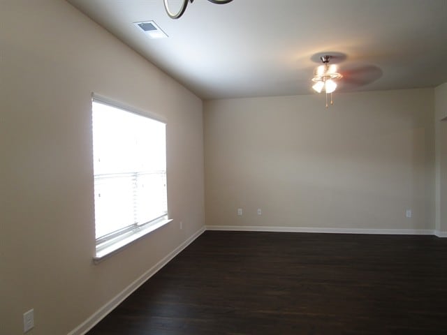 220 Bandelier Cir