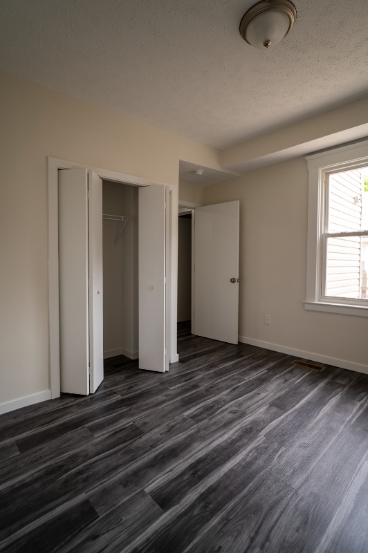 Photo - 1277 W 67th St Unit 1