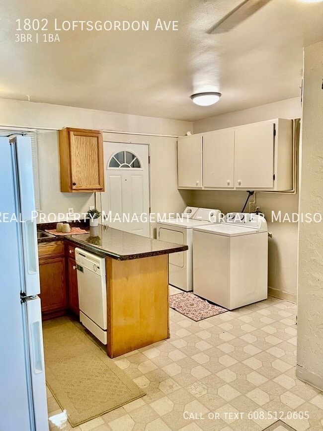 Photo - 1802 Loftsgordon Ave