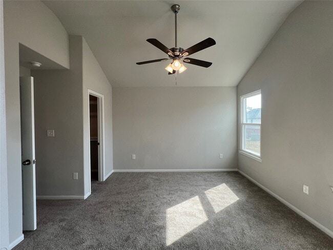 Photo - 9006 Intervale St