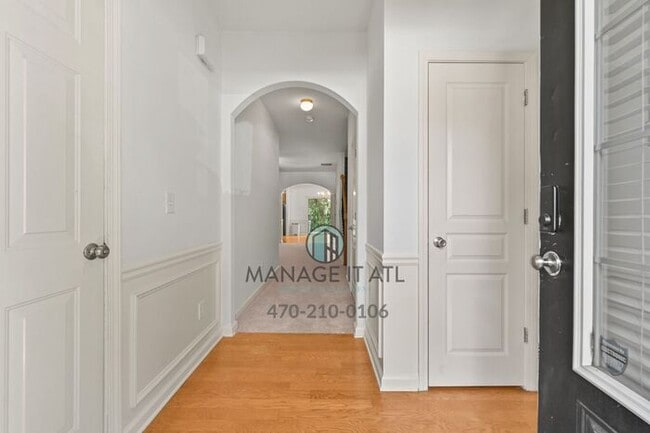 Photo - 3 Bedroom Townhome in Alpharetta