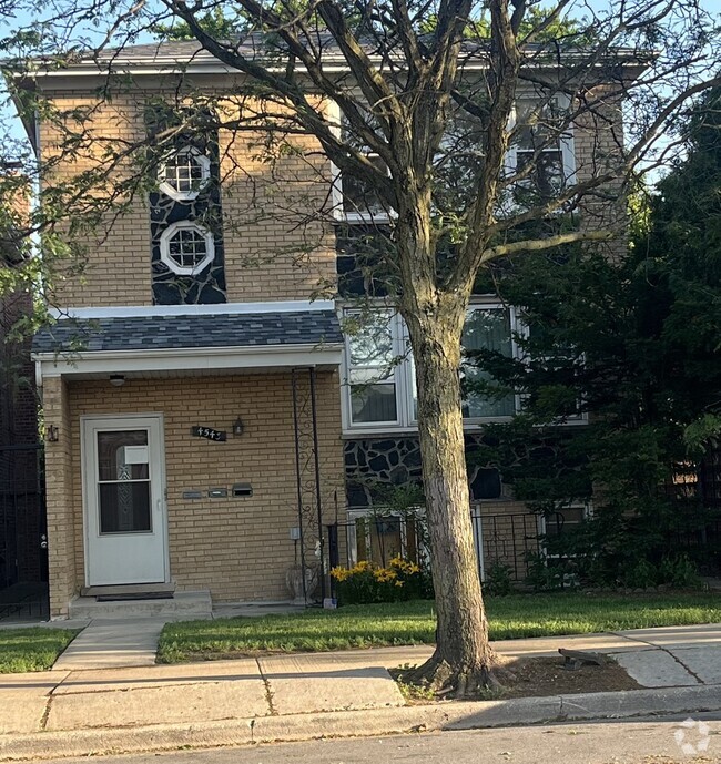 Building Photo - 4543 W Marquette Rd Unit 2 Rental