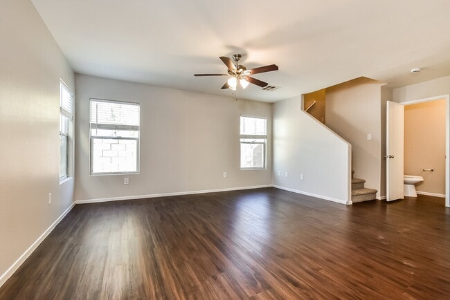 Photo - 4136 Buckland Ct