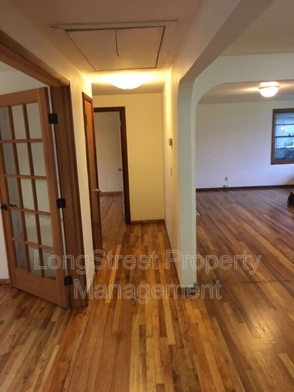 Photo - 905 NW 33rd St