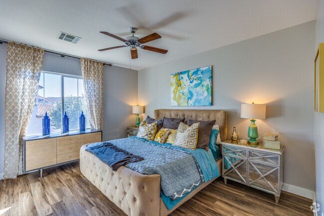 1 BR, 1 BA - 1,147 SF