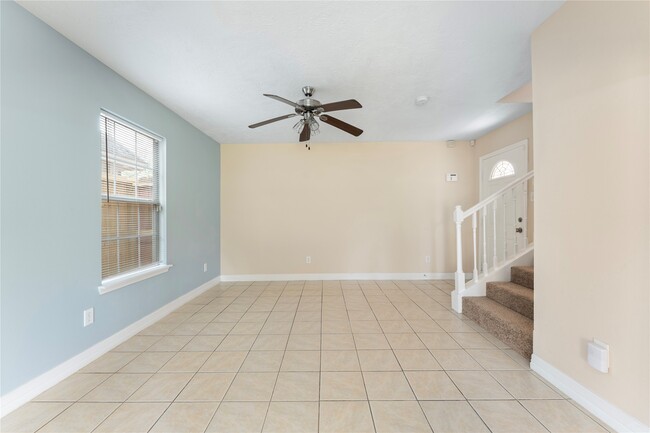 Building Photo - 11510 Palmsprings Dr Rental