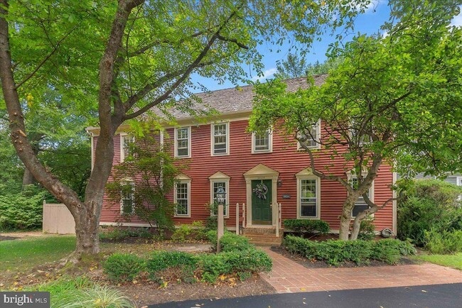 Photo - 2085 Cobblestone Ln