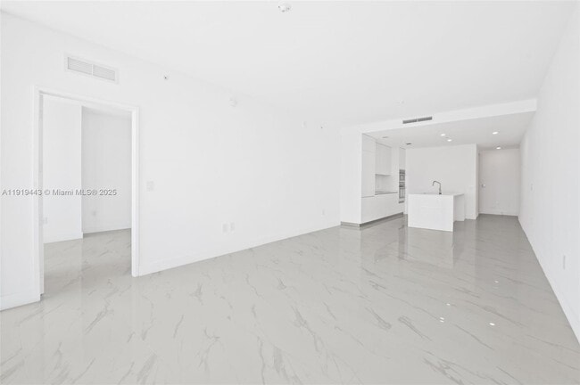 Photo - 700 NE 24th St Unit 805