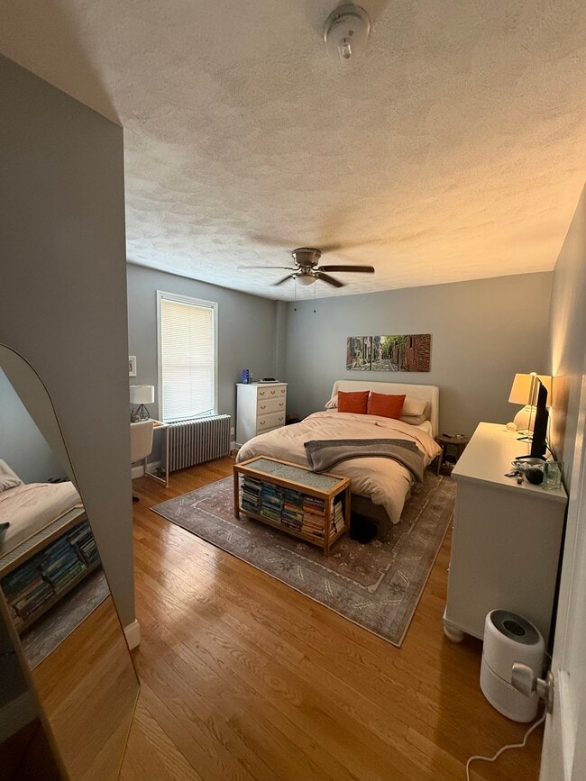 Photo - 5 Henshaw St Unit 1