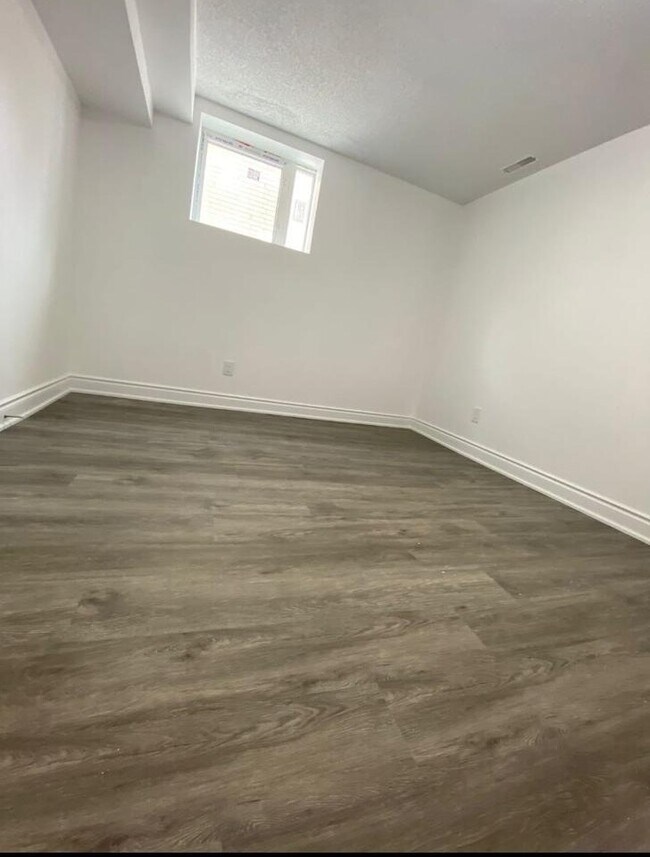 Photo - 15 Goundry Cres