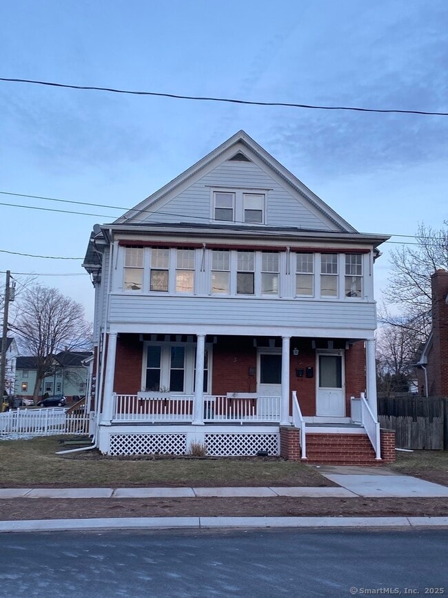 Building Photo - 3 Washington Ave Rental