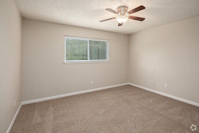 2BR, 1BA - 1,028SF - Bedroom