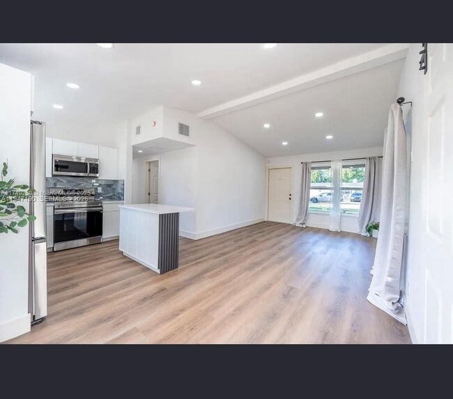 Photo - 1108 SW 22nd Terrace