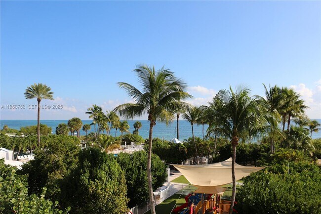 Building Photo - 430 Grand Bay Dr Unit 302