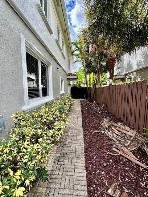 Building Photo - 2706 NE 30th Pl Rental