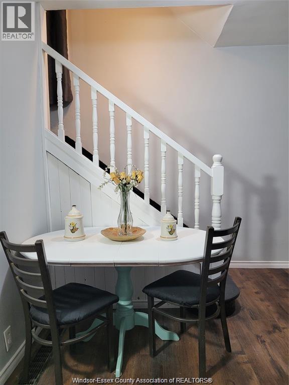 Photo - 387 Josephine Ave