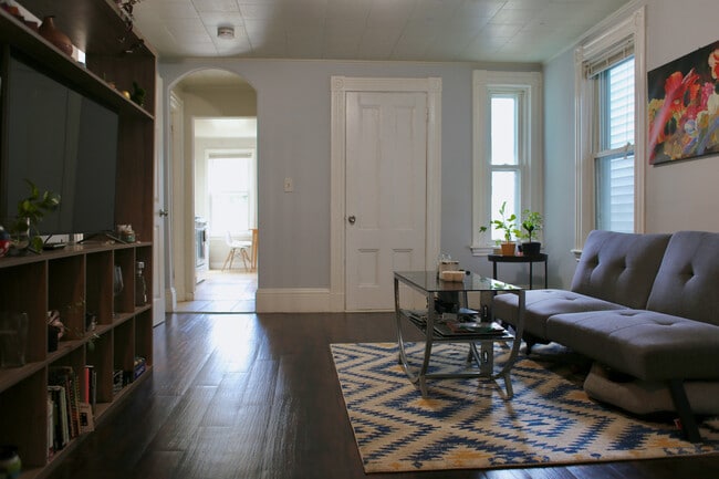 Photo - 603 Bennington St Unit 1