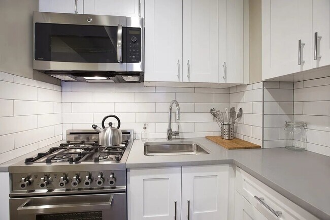 Photo - 99 Suffolk St Unidad 6F