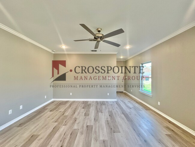 Photo - 3 Bedroom 2.5 Bathroom Townhomes at Villa Rosa!