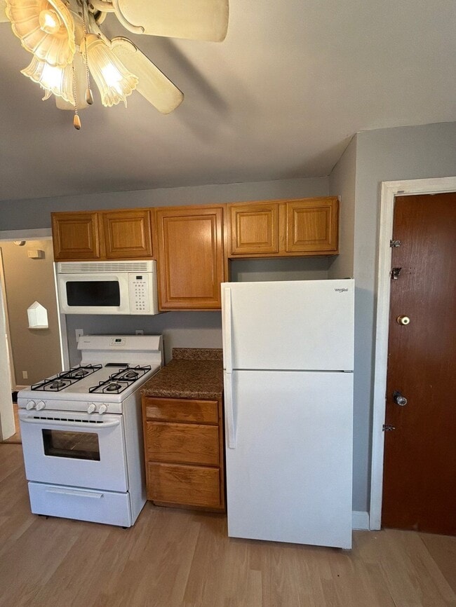 Photo - 6921 Pin Oak Dr