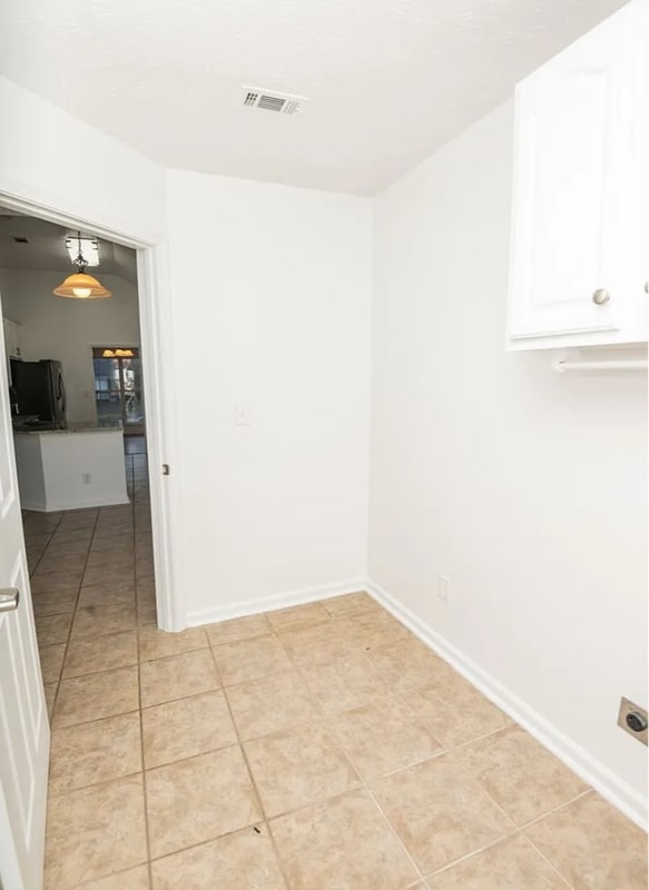 Photo - 7337 Heathermoore Loop