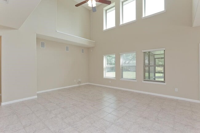 Photo - 3327 Summerwood Ln