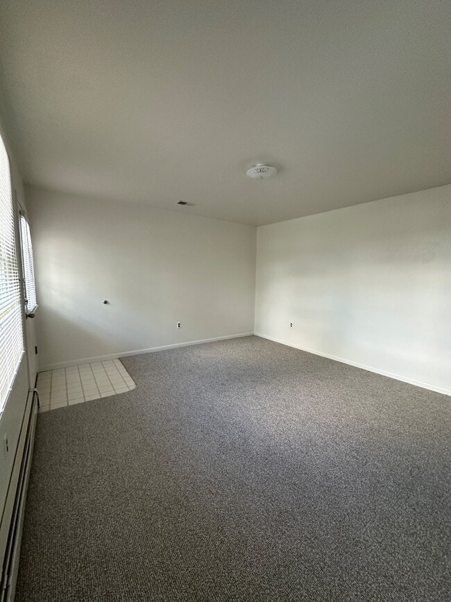 Photo - 101 E Clayton Ave