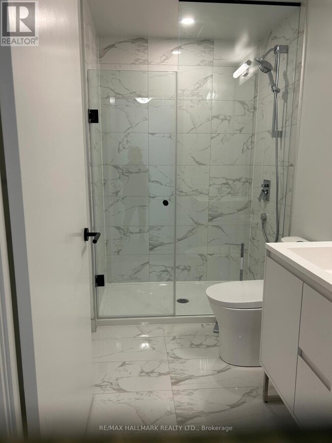 Photo - 1 Quarrington Lane Unité 1707