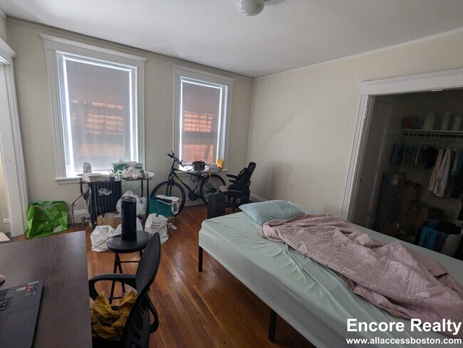 Photo - 231 Park Dr Unit 5