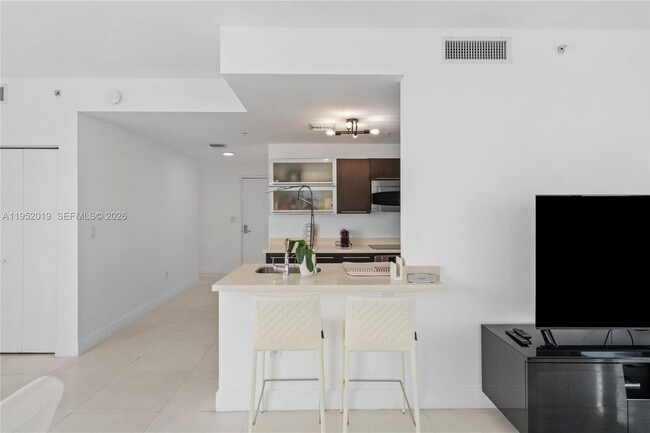 Photo - 90 SW 3rd St Unit 3609