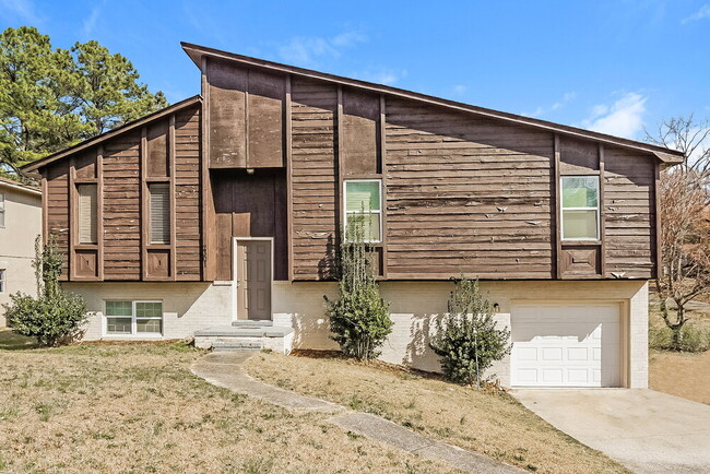 Building Photo - 2301 9th Pl NW