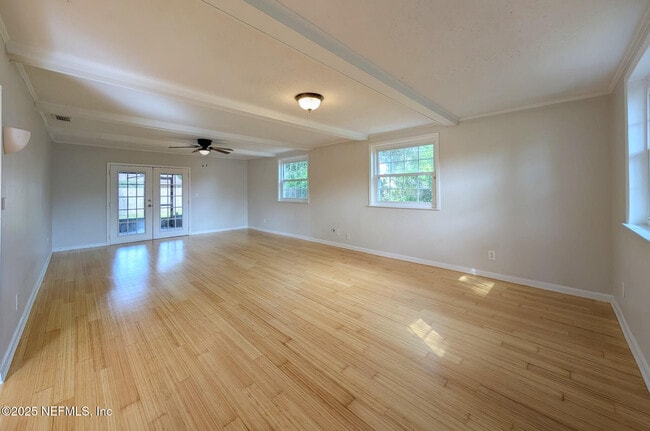 Photo - 5091 Somersby Rd