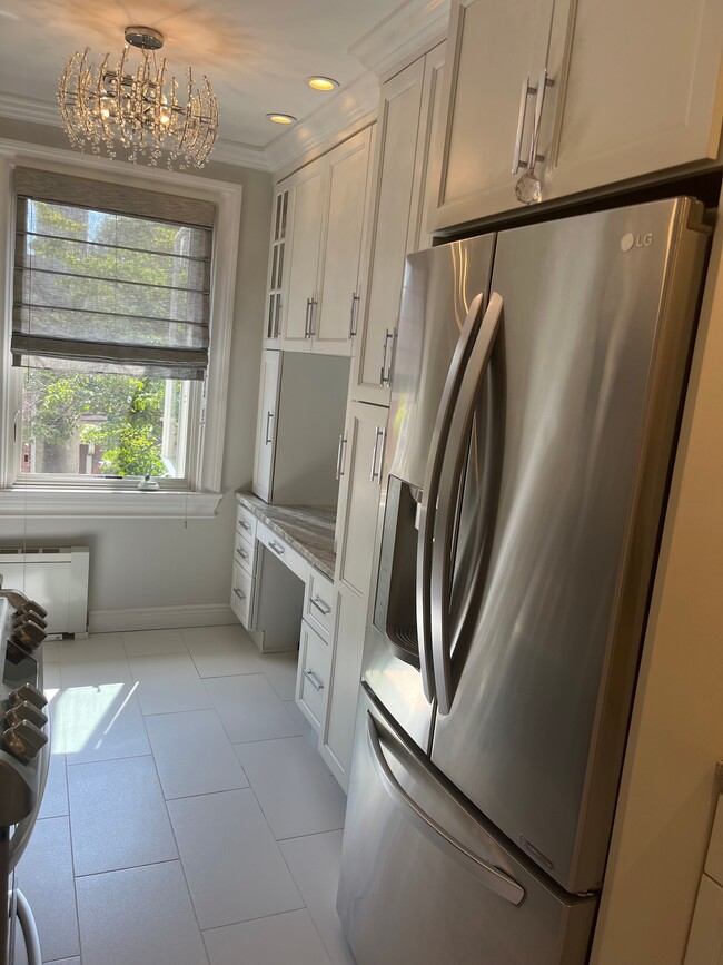 Photo - 144 7th St