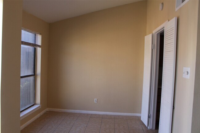 Photo - 16111 Aspenglen Dr Unit 806