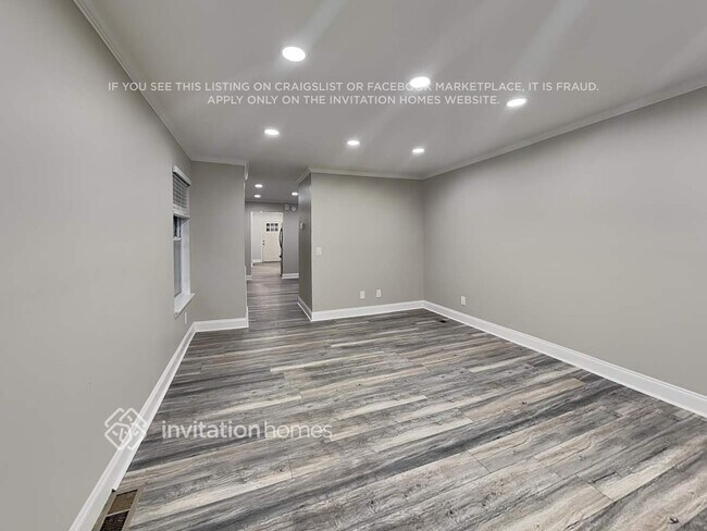 Photo - 524 Warren Ave