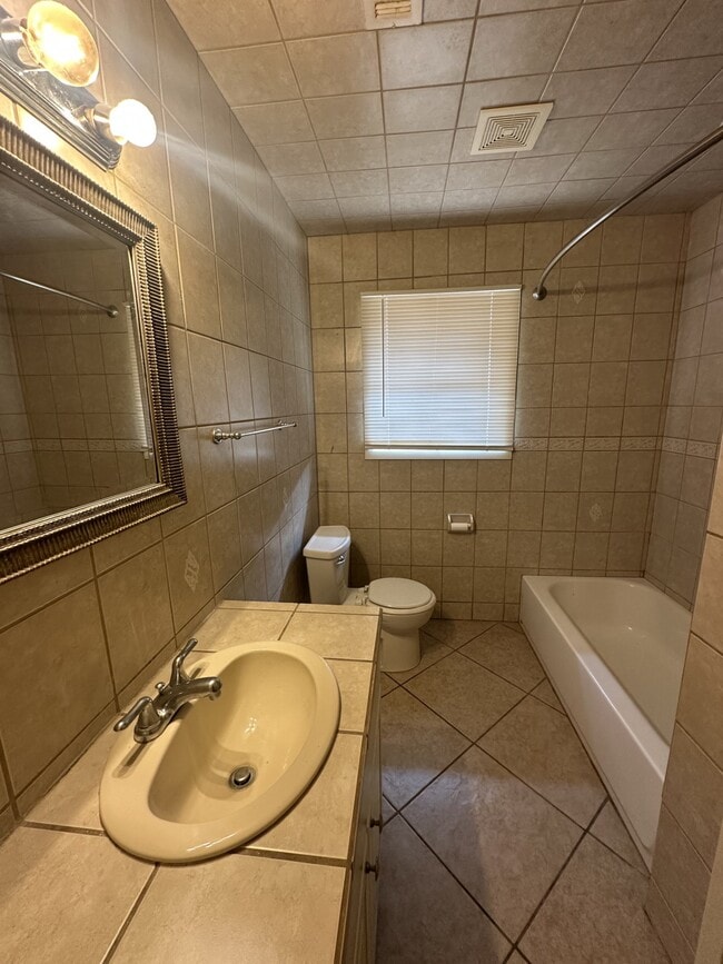 Photo - 1206 Tom Dee St