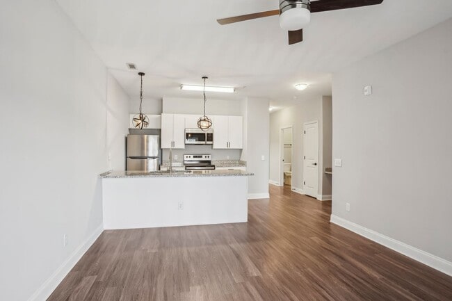 600 Station Square Apartments