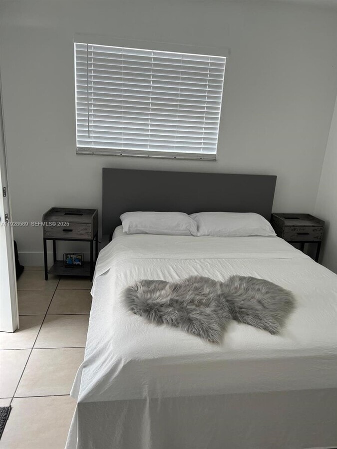 Photo - 120 NW 10th Ave Unidad 4