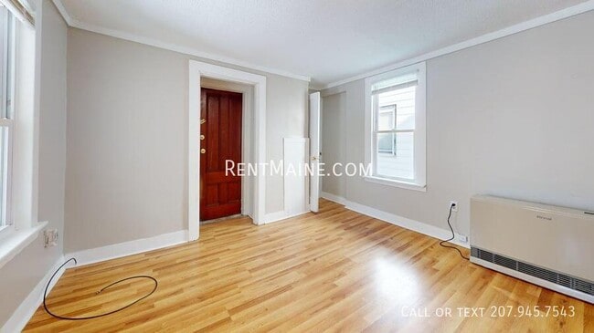 52 Hayes St Unit 1