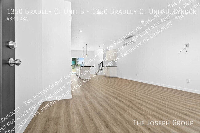 Photo - 1350 Bradley Ct Unit 1350 Bradley Ct  B, Lynden