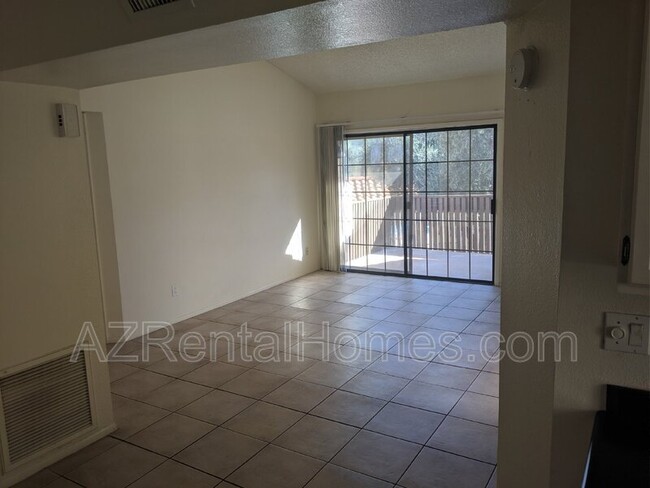 Photo - 700 E Mesquite Cir Unit #M-232