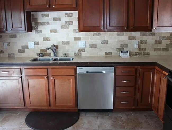 Photo - 5-bedroom, 2-bathroom home located in the heart of Colorado Springs