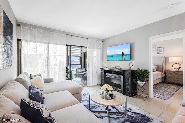 Photo - 807 River Point Dr Unit 102D