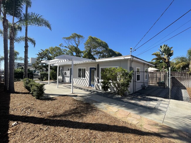 Dúplex - 324 S Freeman St Unidad B