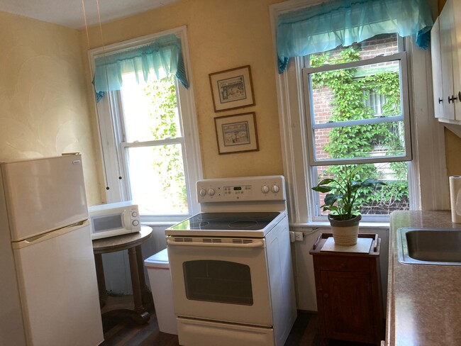 Photo - 2160 Wylie Ave Unit 1