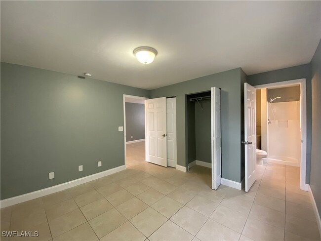 Building Photo - 40 Willis Rd Rental