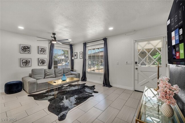 Photo - 1334 Dorothy Ave Unit 3